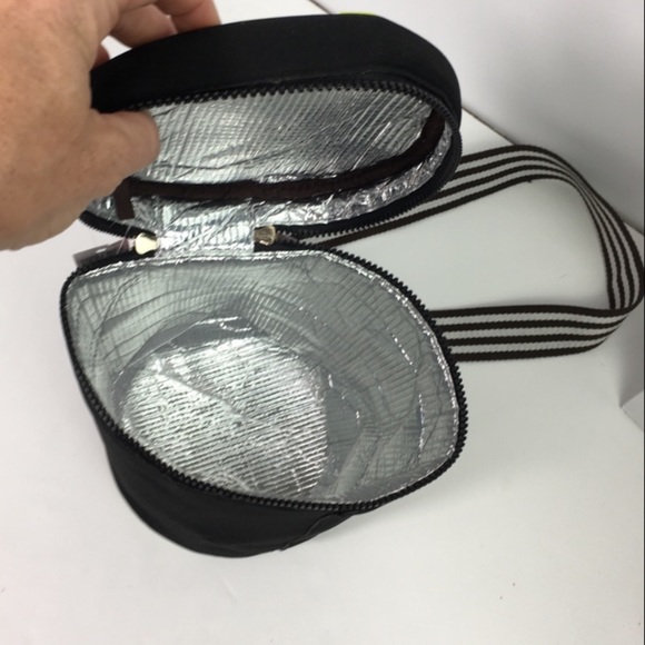 NWT Henri Bendel || Neoprene Zip Around Cooler || HTF Item - Picture 7 of 8